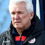 Henryk Kasperczak Henryk Kasperczak o poważnych konsekwencjach wypadku. Nie jest w stanie chodzić o własnych siłach