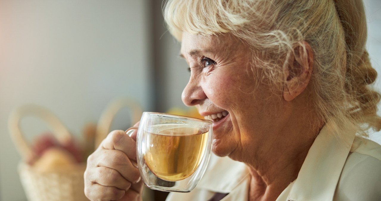 Herbata oolong uchodzi za najzdrowszą na świecie. Piją ją codziennie na zdrowie. /123RF/Picsel, 123RF/Picsel /Pixel