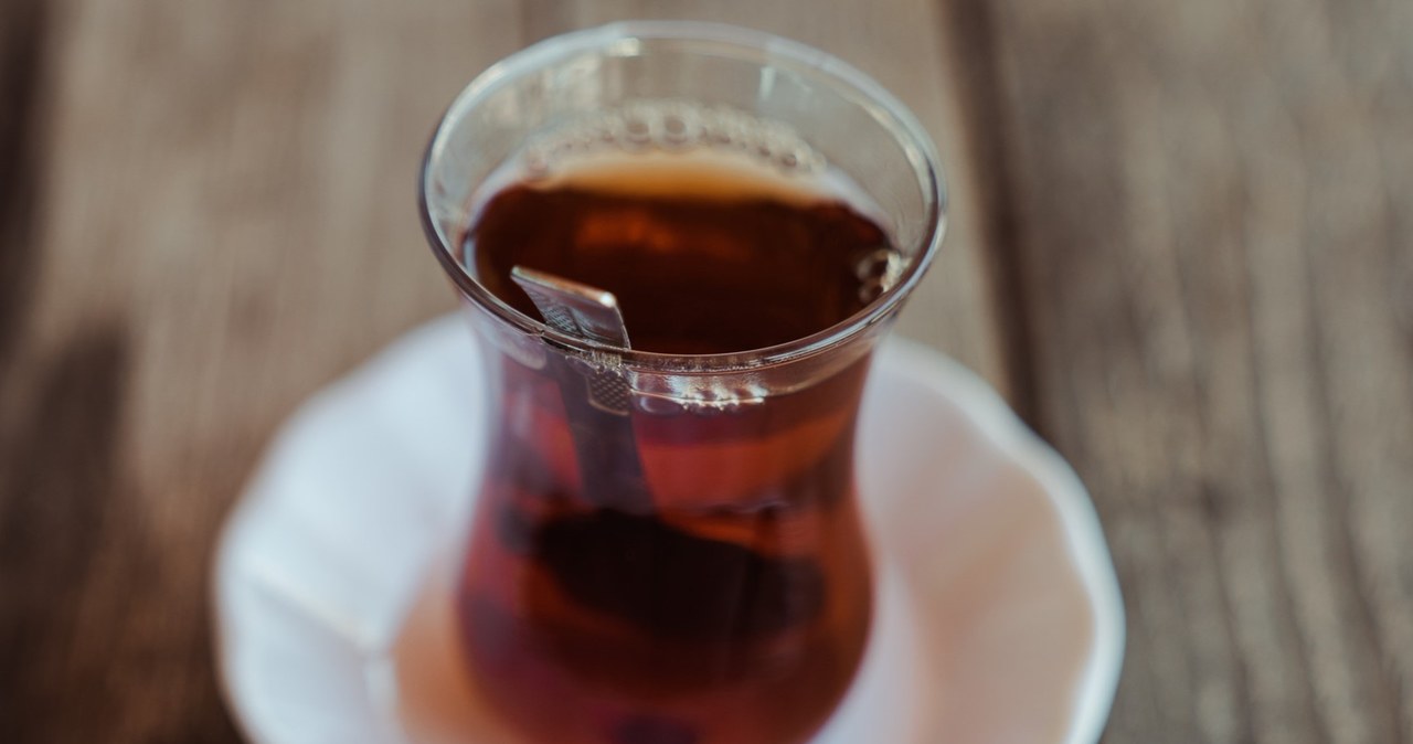 Herbata z tym składnikiem świetnie podkręca metabolizm /sondem  /123RF/PICSEL