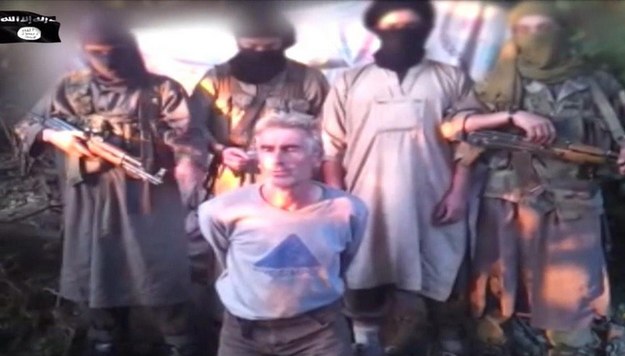 Herve Gourdel został zamordowany w środę //JUND AL-KHILAFAH / ISLAMIC STATE / HANDOUT /PAP/EPA