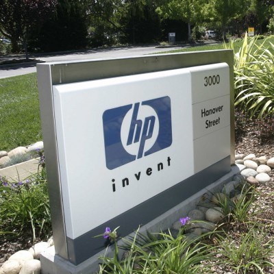Hewlett-Packard przeniesie produkcję z zakładów w Niemczech i w Erskine (Szkocja) do tańszych Czech /AFP