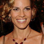 Hilary Swank projektantką