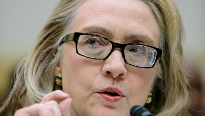 Hillary Clinton tłumaczy się ze skutków ataku na konsulat w Bengazi