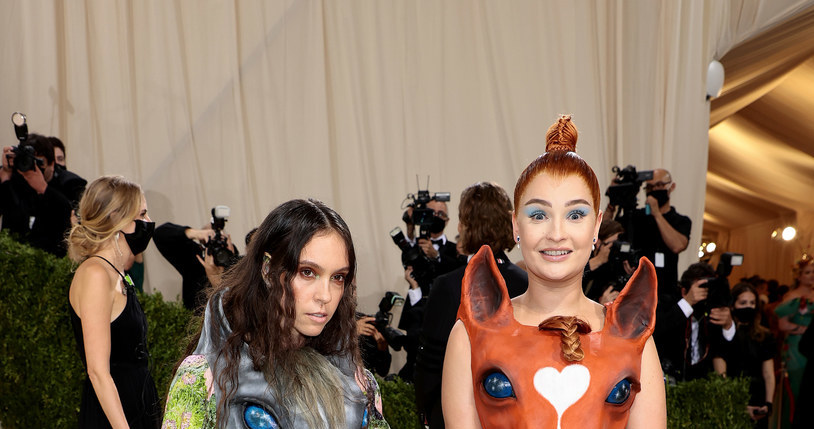 Hillary Taymour i Kim Petras na Met Gala 2021 /Getty Images