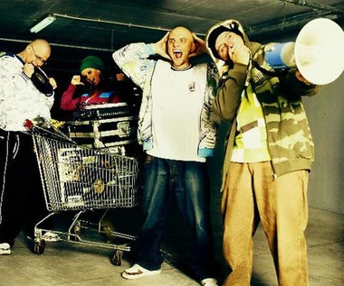 Hiphopowcy upamiętniają księdza. Zobacz!