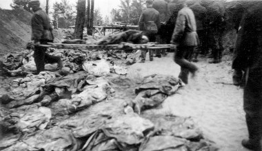 Historycy: Stalin sprytnie wykorzystał ujawnienie informacji o zbrodni katyńskiej