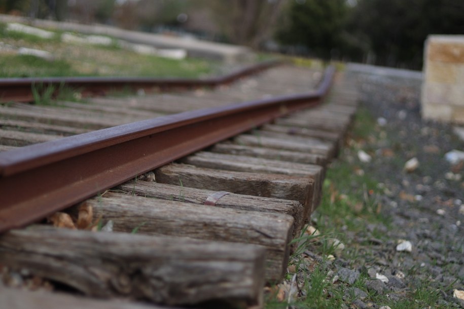 Historyczna linia kolejowa z czasów II wojny światowej może zostać reaktywowana z powodu zagrożenia ze strony Rosji /Shutterstock