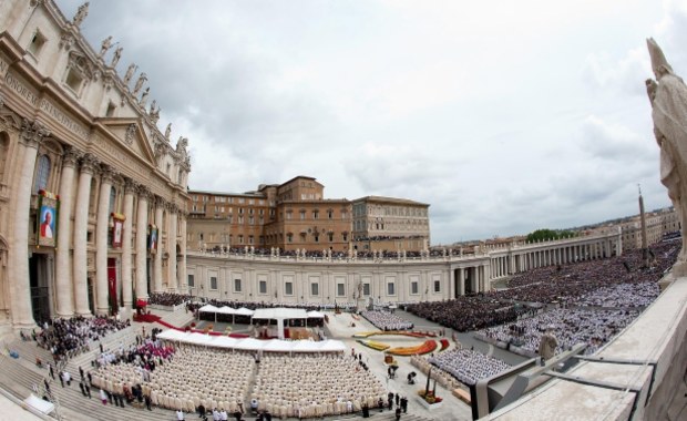 Historyczna niedziela czterech papieży, czyli kanonizacja Jana Pawła II i Jana XXIII