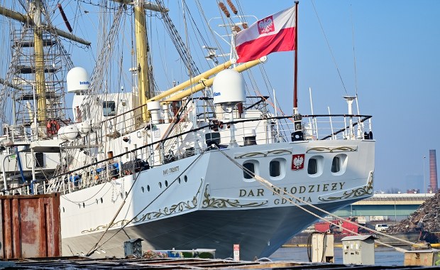 Historyczny rejs "Daru Młodzieży". Możliwe, że ostatni taki