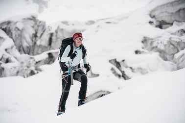 Historyczny sukces Anny Tybor. Polka zjechała na nartach z Manaslu