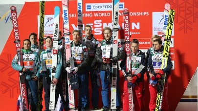 Historyczny sukces polskich skoczków w Oberstdorfie