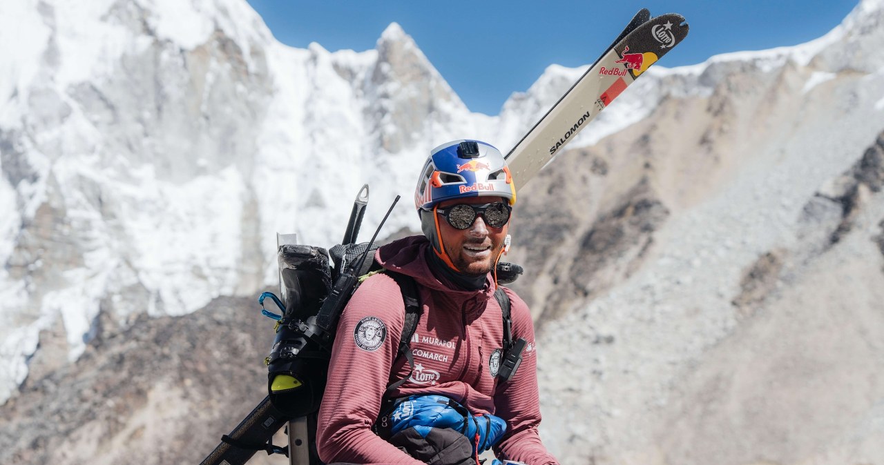 Historyczny wyczyn Andrzeja Bargiela! Zjechał na nartach z Mount Everestu bez tlenu