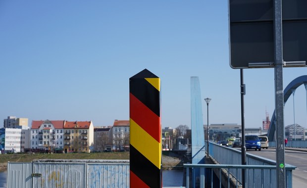 Historyczny zwrot w migracji. Polacy masowo opuszczają Niemcy