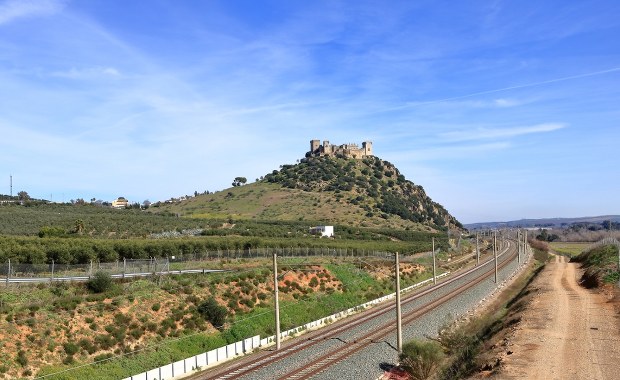 Hiszpania idzie śladem Niemiec. Jeden bilet na cały kraj już w 2026 roku