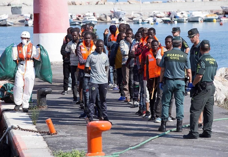 Hiszpania, nielegalni imigranci /MIGUEL PAQUET /PAP/EFE