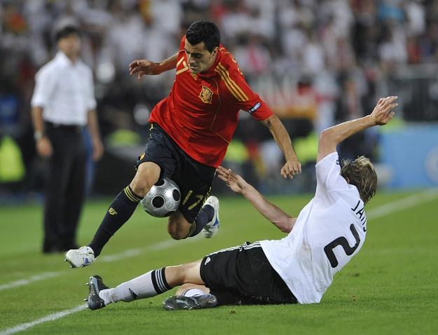 Hiszpania - Niemcy, finał ME w 2008 roku. Górą byli Hiszpanie /AFP