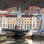 Hiszpania poza tradycyjnymi szlakami. Nowy trend zagranicznych turystów