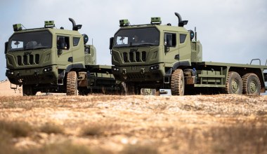 Hiszpania prezentuje pierwszy w Europie autonomiczny konwój wojskowy
