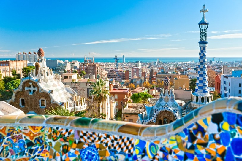 Hiszpania: Turyści z UE zwolnieni z formularzy sanitarnych /123RF/PICSEL