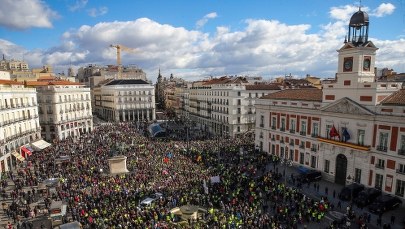 Hiszpania: Tysiące seniorów wyszło na ulice. Żądają podwyżek emerytur