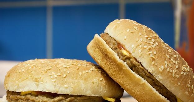 Hiszpania: W hamburgerach wykryto koninę /&copy;123RF/PICSEL