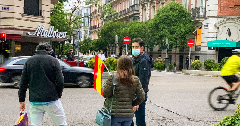 Hiszpania walczy z biedą spowodowaną epidemią. Na zdj. Madryt /123RF/PICSEL