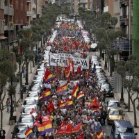 Marsz przeciwko monarchii w Oviedo - "To my możemy zdecydować"