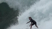Hit sieci! Fenomenalny 5-letni surfer