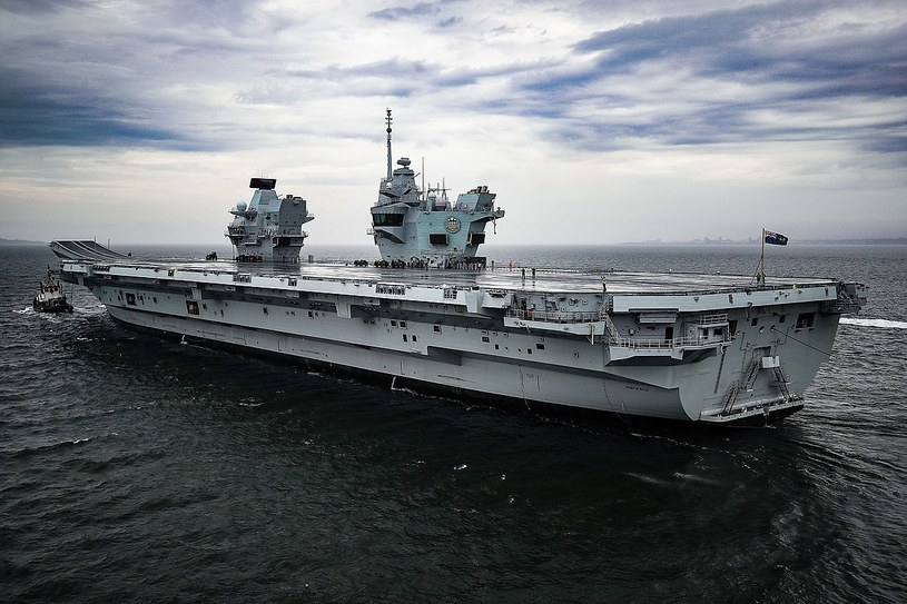 HMS Prince of Wales to największy i najnowszy brytyjski lotniskowiec. Wszedł do służby w 2019 r. /Alex Ceolin /Wikipedia