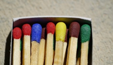 Хочете, щоб ваші кімнатні рослини були здоровими та пишними? Спробуйте...сірники