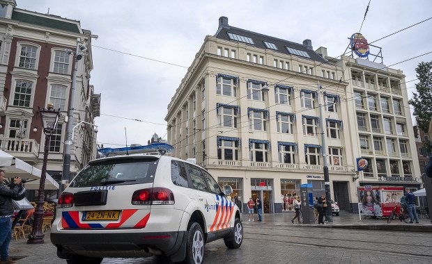 Holandia: Ewakuowano studio telewizyjne. Dziennikarzom grożą gangsterzy