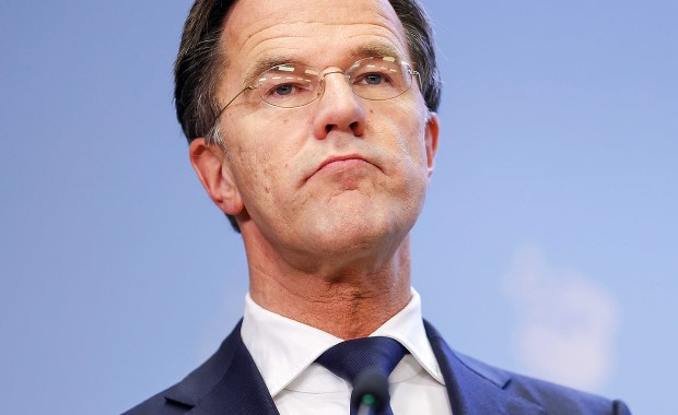 Holandia łagodzi obostrzenia. „Z powodu dużych napięć w społeczeństwie”