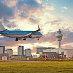Holandia: Lotnisko Schiphol odwołuje tysiące lotów. Chaos przez braki kadrowe
