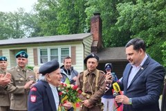 Hołd dla pułkownika Lipińskiego, bohatera spod Monte Cassino