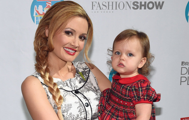 Holly Madison z córką /Ethan Miller /Getty Images
