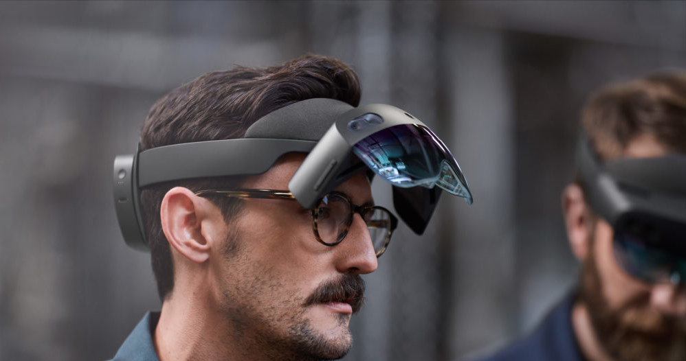 HoloLens 2 - nowa wizja komputera (gogli) mixed reality /materiały prasowe