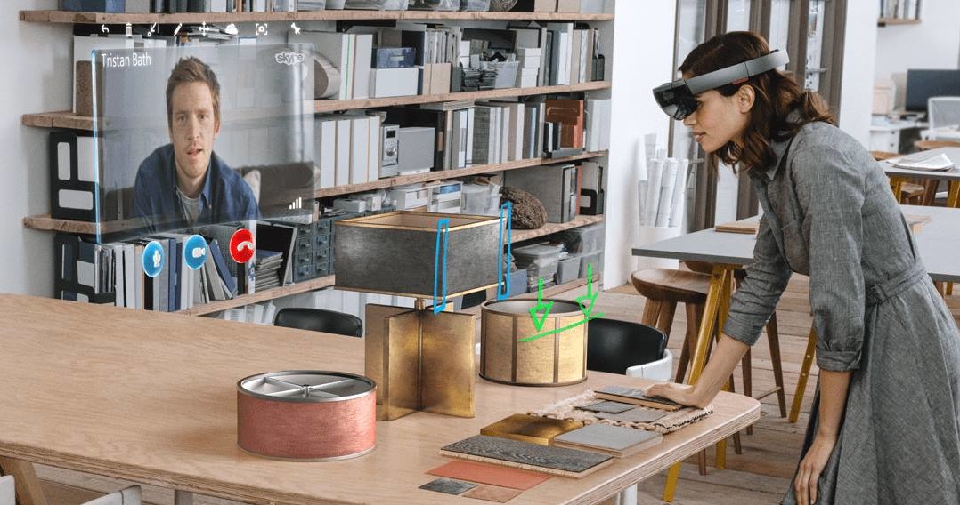 HoloLens oficjalnie trafi do Polski /materiały prasowe