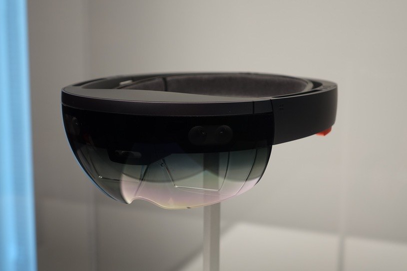 HoloLens - pierwsza wersja /INTERIA.PL