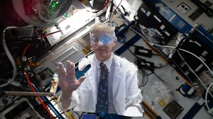 Holoportacja, czyli zdalna wizyta na żywo na stacji kosmicznej