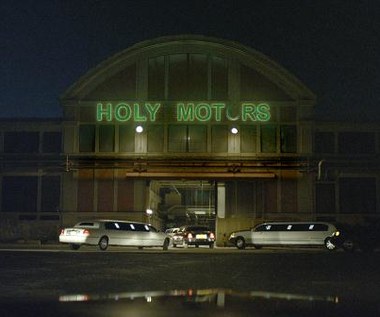 "Holy Motors"