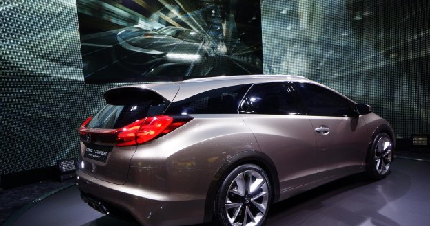 Honda Civic Tourer Concept /Informacja prasowa