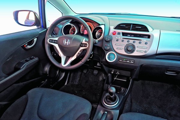 Honda Jazz 1.4 iVTEC Executive zdj.3 magazynauto