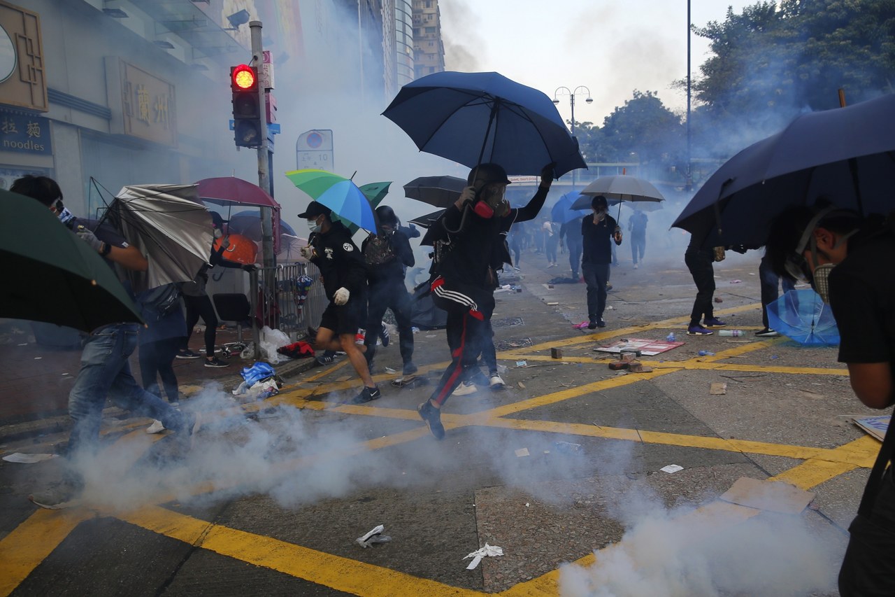 Hongkong: Kilkaset osób uwięzionych na kampusie politechniki