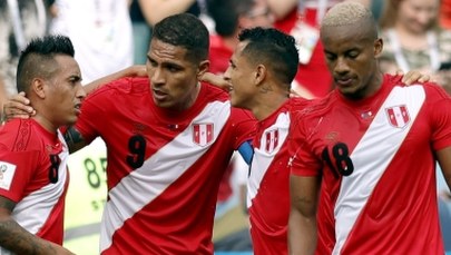 Honorowe pożegnanie "Inków". Peru pokonuje Australię