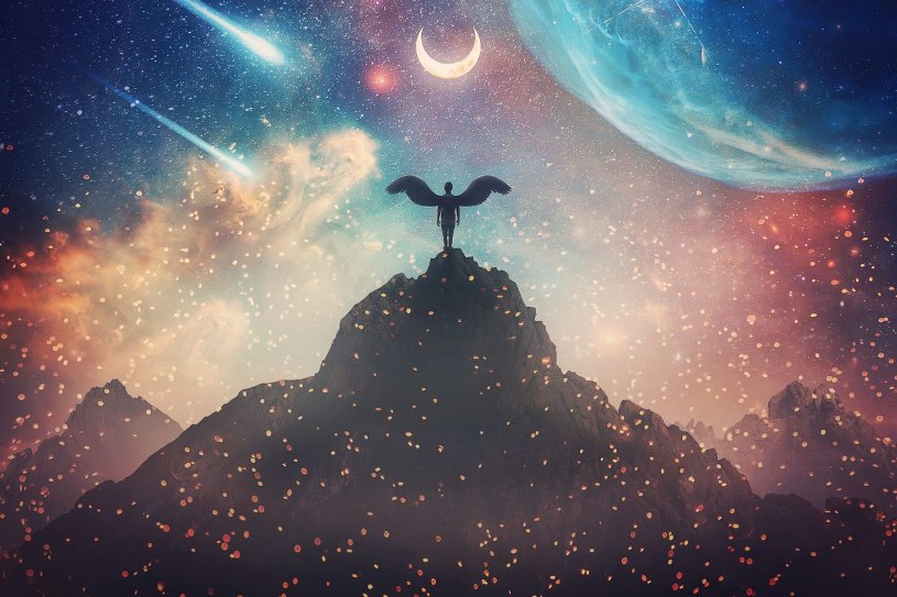 Horoskop anielski na sierpień 2023. Sprawdź, co czeka cię w środku lata