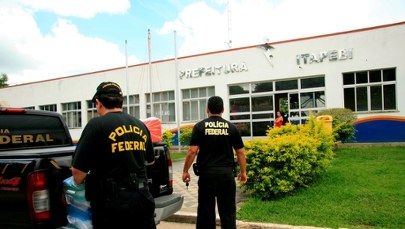 Horror w podstawówce. Nastolatek zaatakował dzieci nożem, 9-latek nie żyje