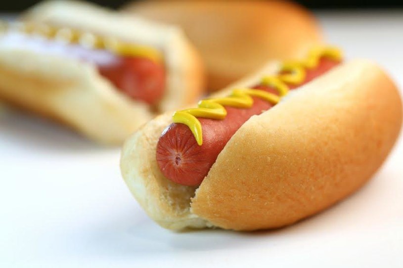 hot dogi niezdrowe /© Photogenica