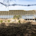 Hotel-gigant tuż przy plaży w Pobierowie. Kontrowersje nie milkną