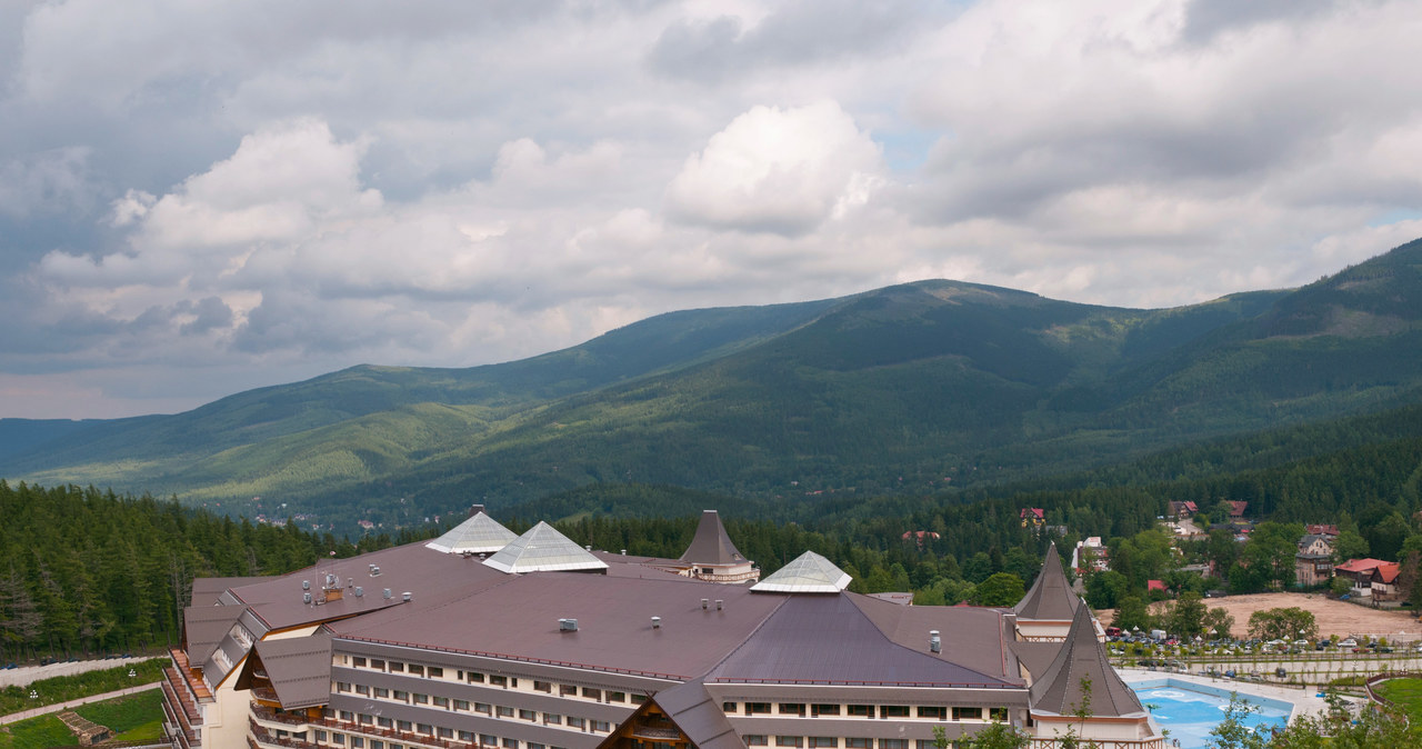 Hotel Gołębiewskiego w Karpaczu /Radek Jaworski /Agencja FORUM