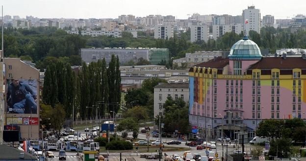 Hotel Jan III Sobieski w Warszawie (barwna elewacja). Fot. Darek Redos /Reporter